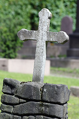 Image showing Graveyard Cross