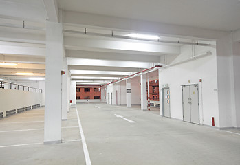 Image showing car park 