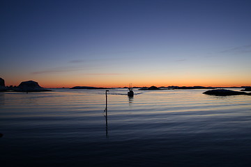 Image showing Fishing boat coming home