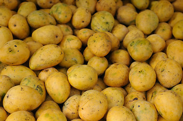 Image showing Fresh Mangoes