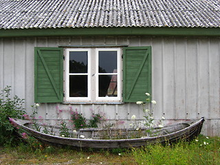 Image showing Boat below the window