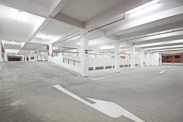 Image showing car park 