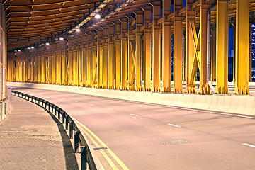 Image showing night traffic in the tunnel