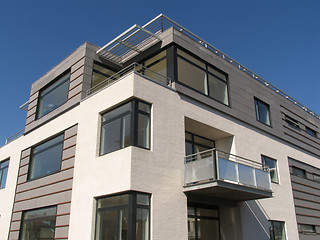 Image showing New urban apartment building.