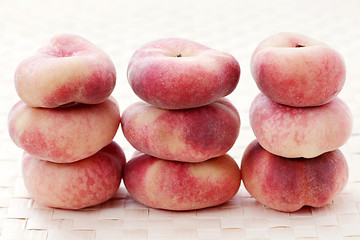 Image showing peaches