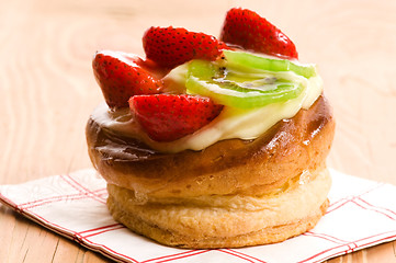 Image showing French cake with fresh fruits