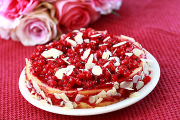 Image showing Cheesecake with redcurrant