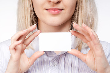 Image showing Woman hand holding empty visiting card