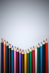 Image showing color pencils