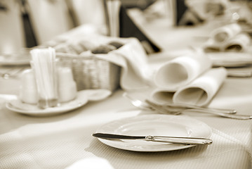 Image showing served table in restaurant