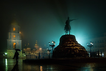 Image showing Statue of Bogdan Khemelnitskiy in fog