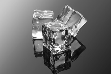 Image showing ice cubes