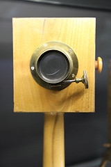 Image showing very old wooden camera 