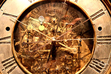 Image showing old clock 