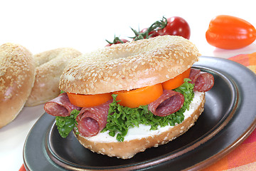 Image showing Bagel with salami