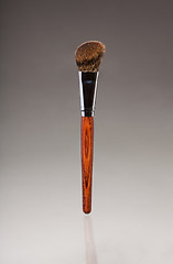 Image showing Angled blush brush