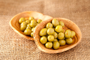 Image showing green olives