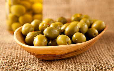 Image showing green olives