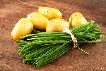 Image showing potatoes and chives