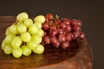 Image showing grapes