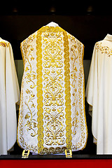 Image showing Pope dress