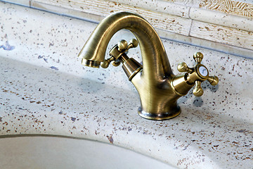 Image showing Bathroom faucet
