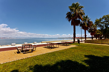 Image showing landscape of the Tejo river.