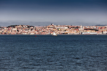 Image showing Landscape of fhe city of Lisbon.