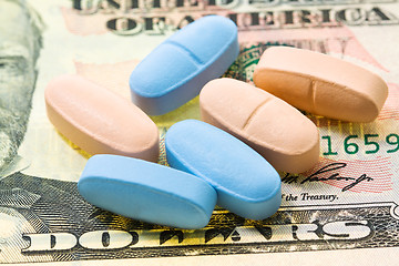 Image showing Money and medicines