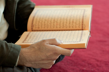 Image showing quran