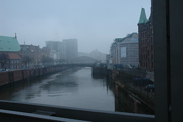 Image showing Fog in Hamburg harbour 1