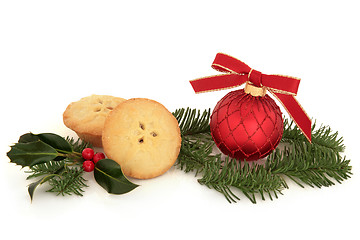 Image showing Mince Pie and Bauble