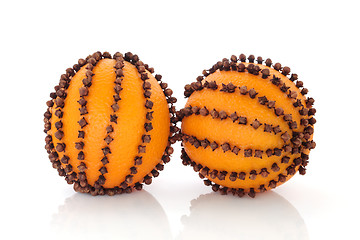Image showing Clove and Orange Fruit 
