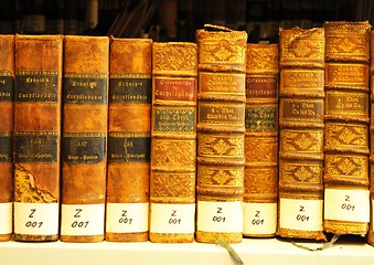 Image showing old books in library