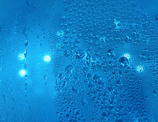 Image showing water drops and light