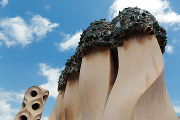 Image showing Gaudi designed apartment building La Pedrera