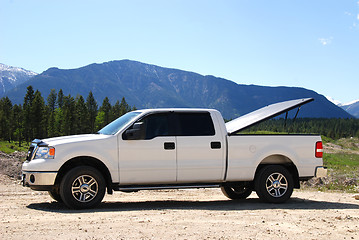 Image showing White Pick-up truck