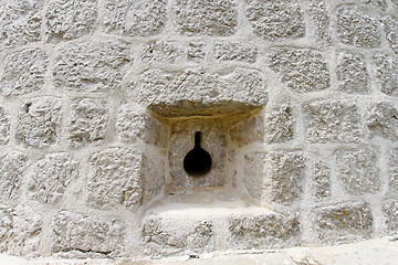 Image showing Wall loophole