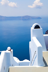 Image showing View of the caldera in Santorini, Greece