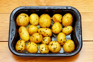 Image showing Small potatoes