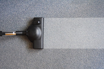 Image showing vacuum cleaner 