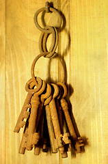 Image showing bunch of old keys