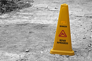 Image showing Yellow cone.
