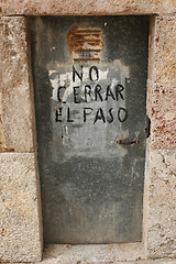 Image showing No Cerrar El Paso