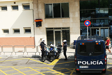 Image showing Policia