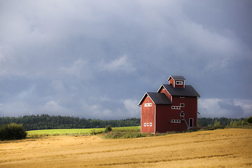 Image showing Sun on a farm house