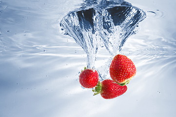 Image showing strawberry in water