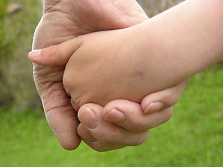 Image showing hands