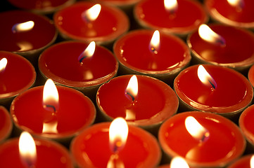 Image showing candles in darkness