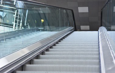 Image showing escalator